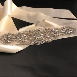 Ivory Bridal Belt